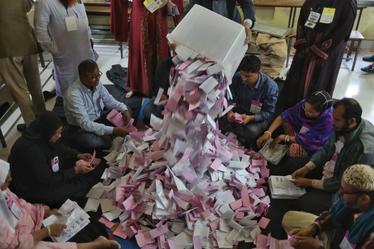 Vote counting begins